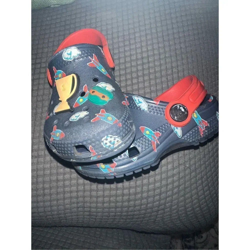 CROCS details child’s
